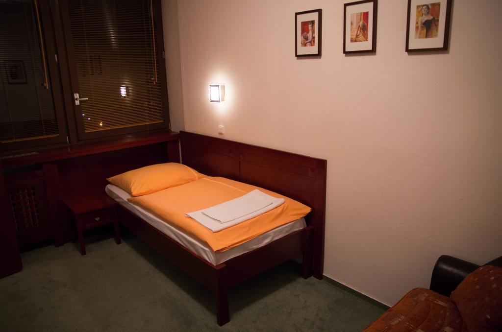 Hotel Bothe Považská Bystrica Eksteriør billede