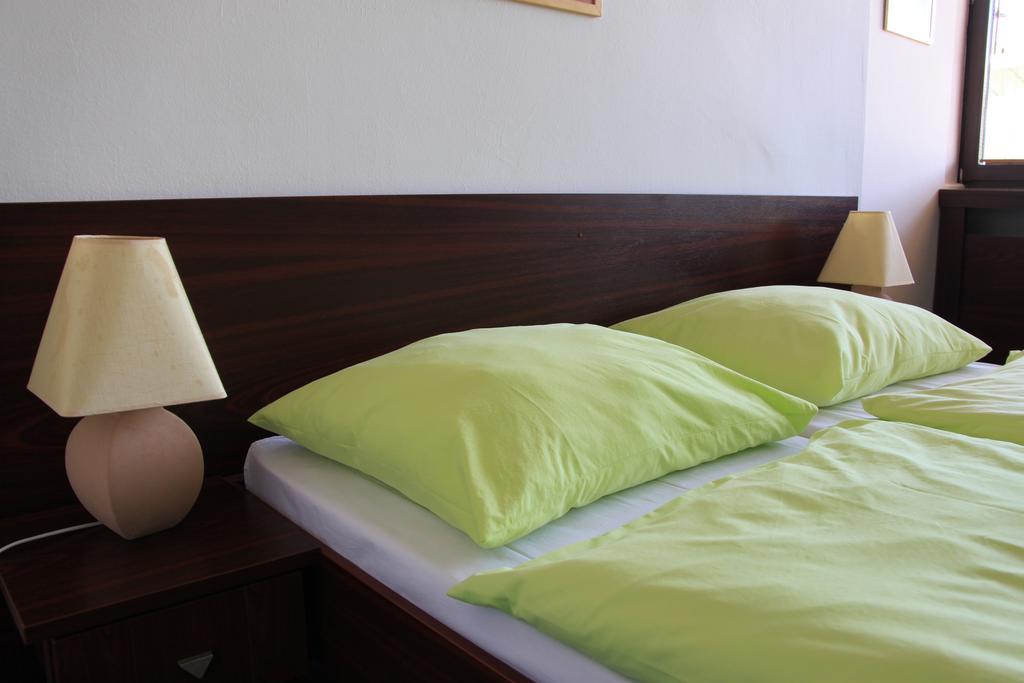 Hotel Bothe Považská Bystrica Værelse billede
